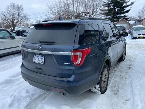 2016 Ford Explorer Base