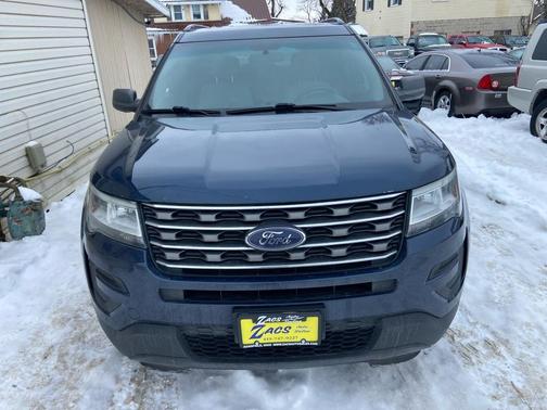 2016 Ford Explorer Base