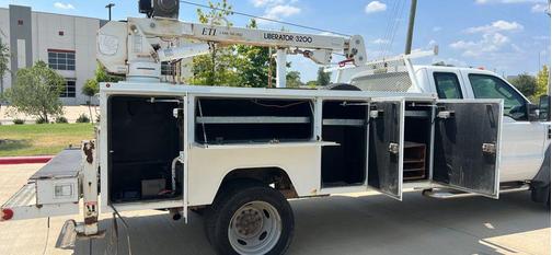 2009 Ford F-450 162  W.B. 4D