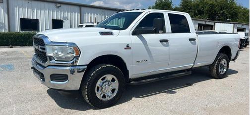 2020 RAM 2500 Tradesman Crew Cab 4X4 8' Box