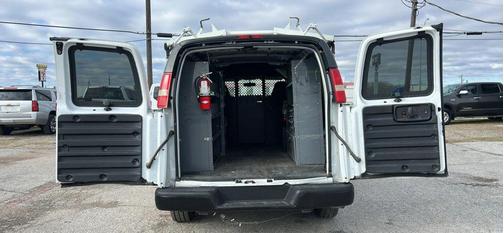 2007 GMC Savana 2500 Base