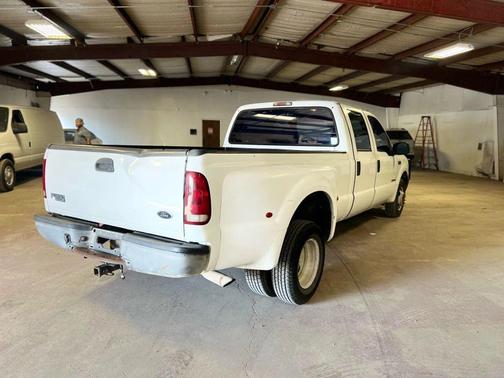 2001 Ford F-350 Short Bed