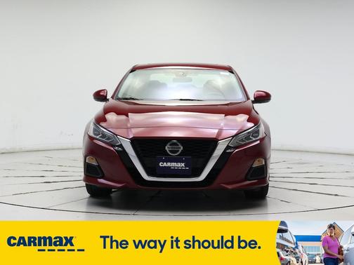 2022 Nissan Altima SV