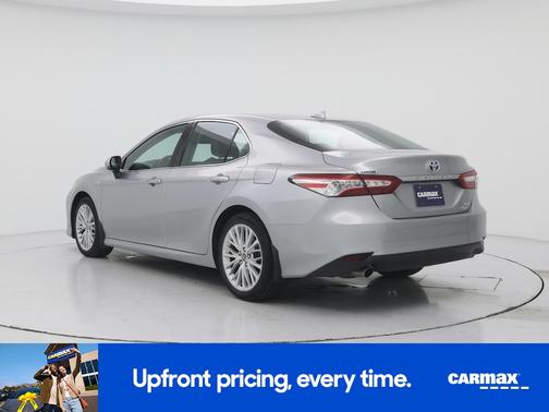 2020 Toyota Camry Hybrid XLE