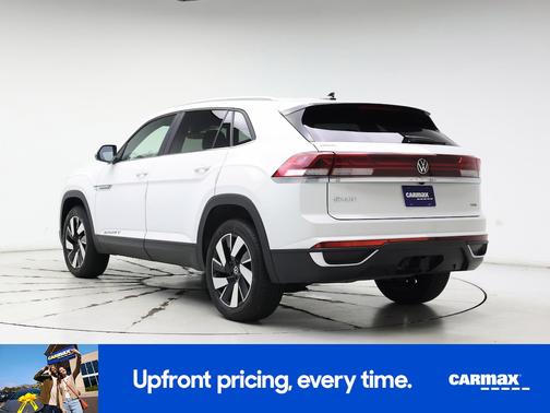 2024 Volkswagen Atlas Cross Sport SE w/Tech