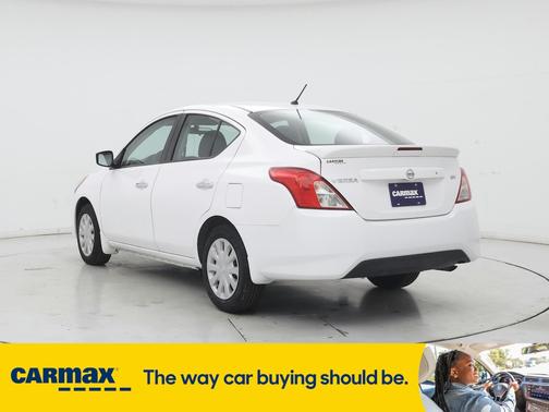 2017 Nissan Versa SV