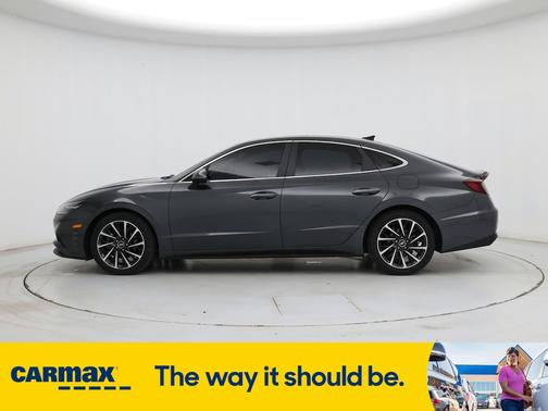 2022 Hyundai SONATA Limited