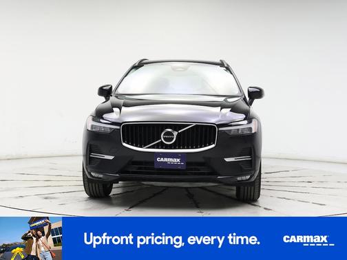 2022 Volvo XC60 B5 Momentum