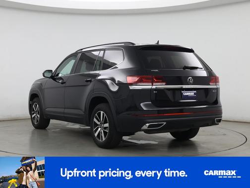 Black 2022 Volkswagen Atlas SE