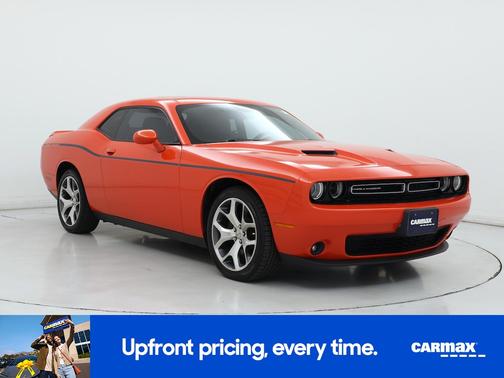 2016 Dodge Challenger SXT Plus