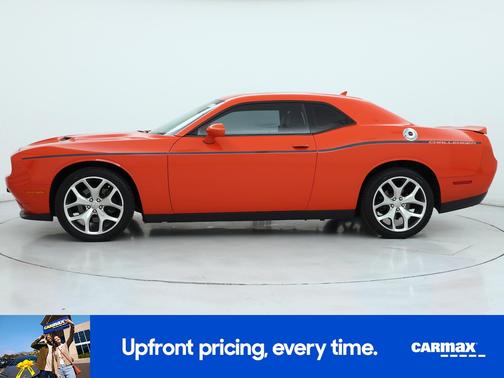 2016 Dodge Challenger SXT Plus