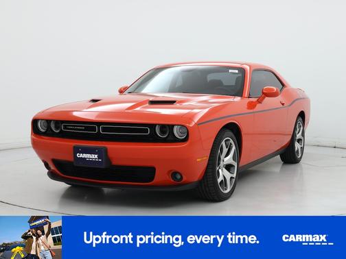 2016 Dodge Challenger SXT Plus