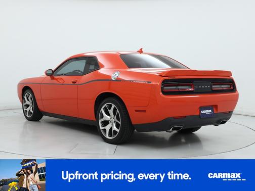 2016 Dodge Challenger SXT Plus