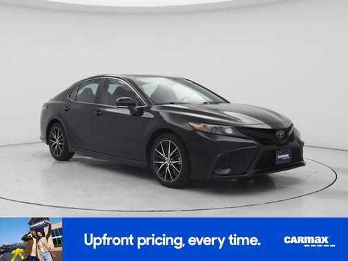 Black 2023 Toyota Camry SE