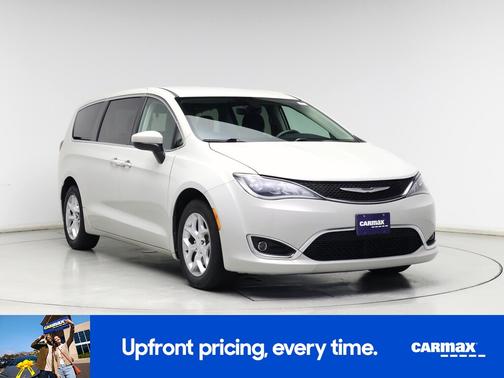 2017 Chrysler Pacifica Touring Plus