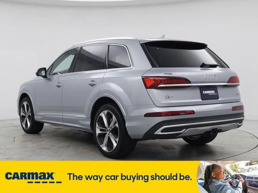 2023 Audi Q7 Premium Plus