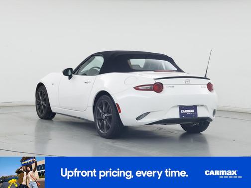 White 2017 Mazda MX-5 Miata Club