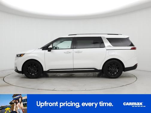 2024 Kia Carnival SX