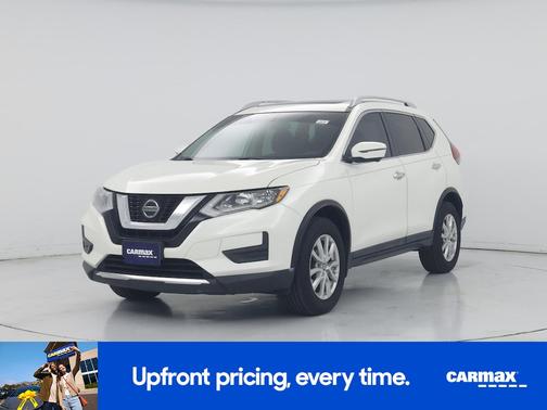 White 2018 Nissan Rogue SV