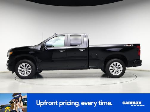 Black 2022 Chevrolet Silverado 1500 Custom