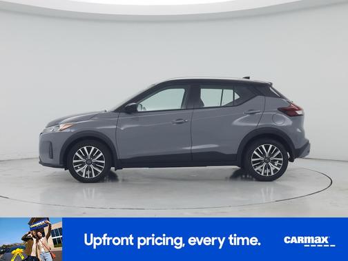 Gray 2023 Nissan Kicks SV