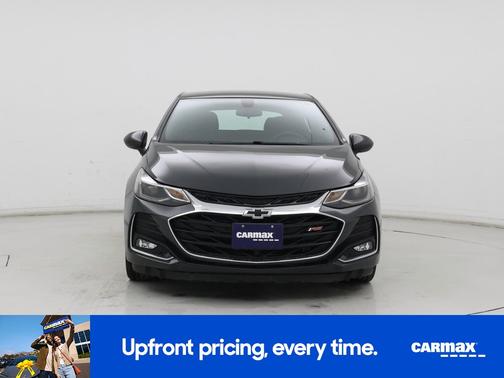 Gray 2019 Chevrolet Cruze LT