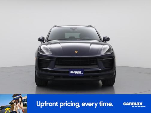 2022 Porsche Macan Base (PDK)