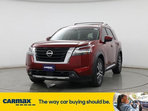 2022 Nissan Pathfinder Platinum