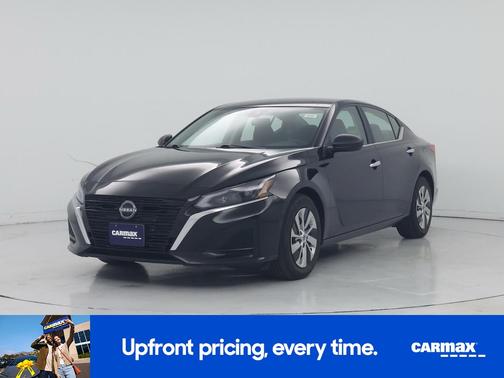 Black 2024 Nissan Altima 2.5 S