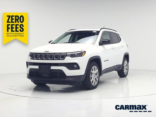 White 2022 Jeep Compass Latitude Lux