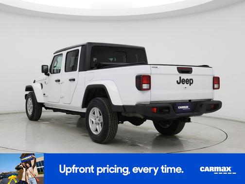 2022 Jeep Gladiator Sport S