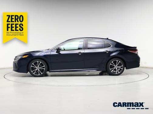 Blue 2019 Toyota Camry SE