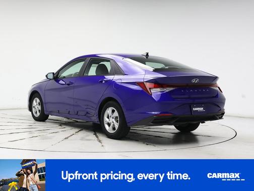 2023 Hyundai ELANTRA SE