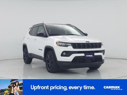 White 2023 Jeep Compass Altitude