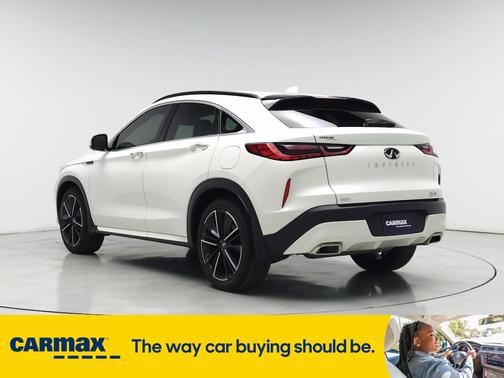 2022 INFINITI QX55 Essential