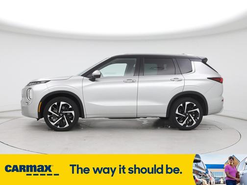 2023 Mitsubishi Outlander SEL