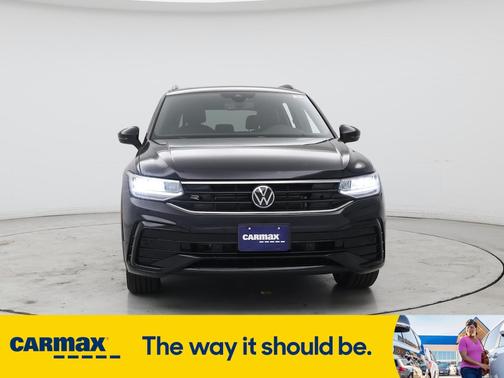2022 Volkswagen Tiguan SE R-Line Black