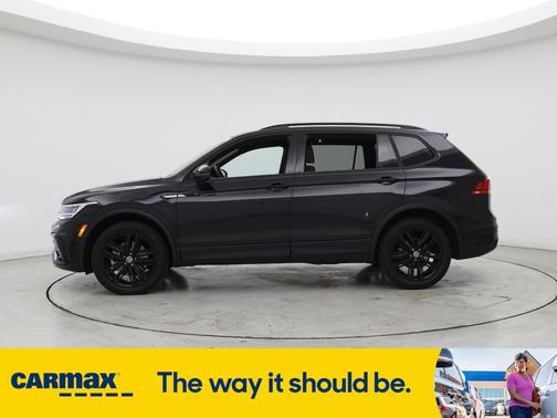 2022 Volkswagen Tiguan SE R-Line Black