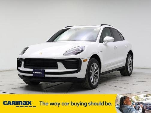 2022 Porsche Macan