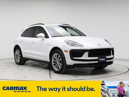 2022 Porsche Macan