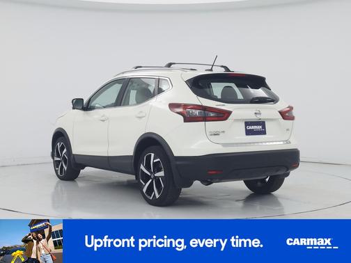 Pearl 2022 Nissan Rogue Sport SL