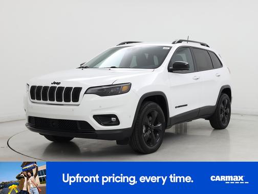 White 2023 Jeep Cherokee Altitude Lux