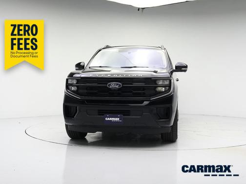 Black 2025 Ford Expedition Active