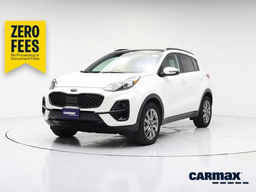 White 2021 Kia Sportage S
