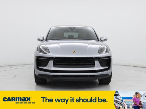 2022 Porsche Macan