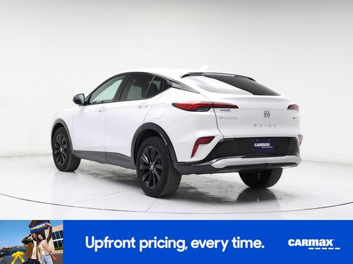 White 2024 Buick Envista Sport Touring