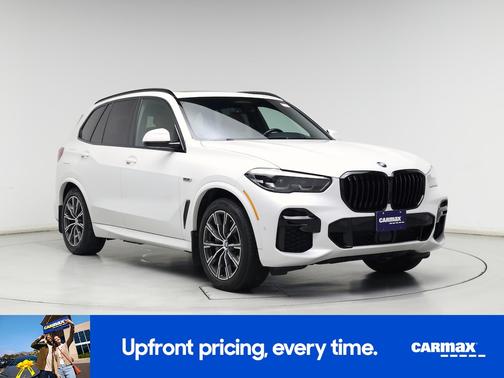 White 2022 BMW X5 PHEV XDrive45e