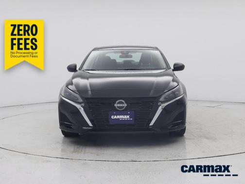 Black 2025 Nissan Altima SV