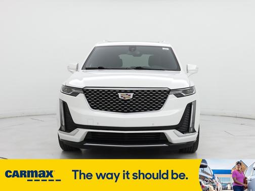 2022 Cadillac XT6 Luxury