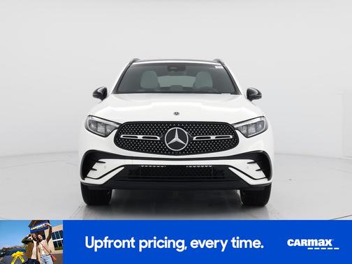 White 2025 Mercedes-Benz GLC 350e